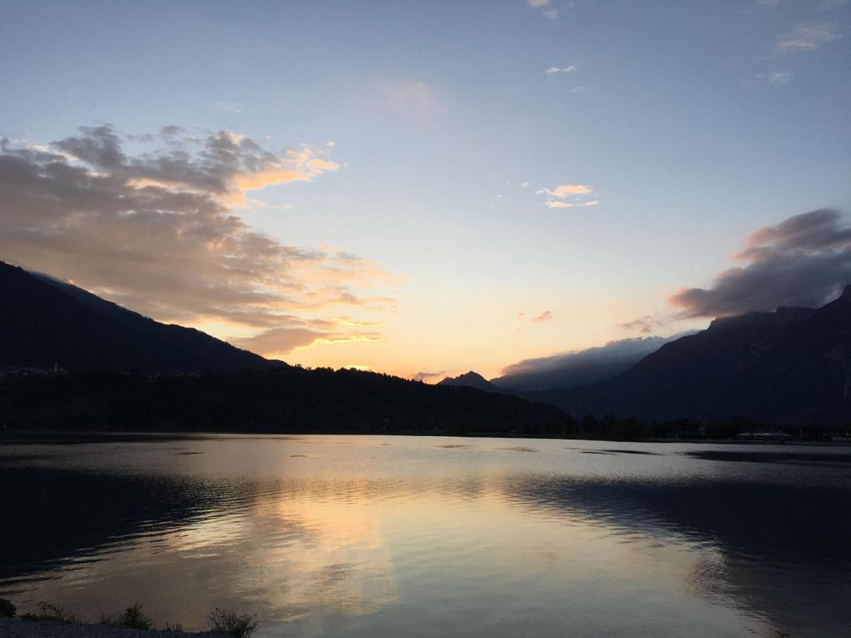 Paradiso Sul Lago Calceranica al Lago Buitenkant foto